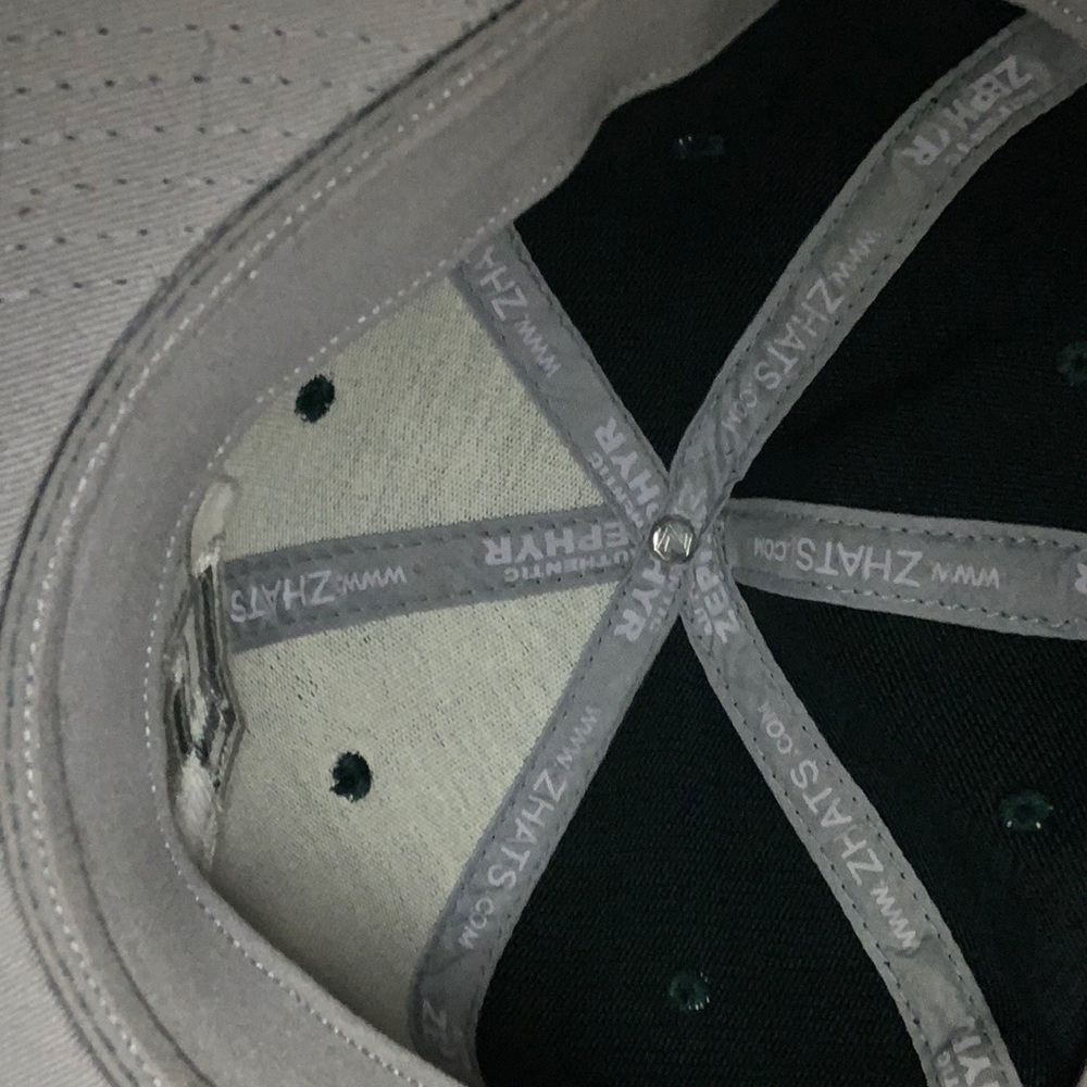 Hat - Picture 4 of 4